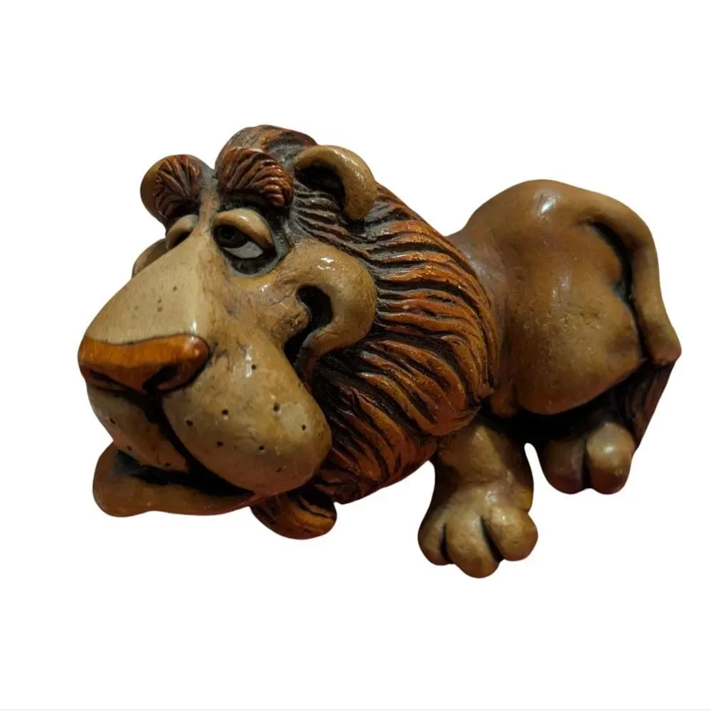 Vintage John Raya 1984 Cute Linus Lionel Lion‎ Figurine The Beasties Collection